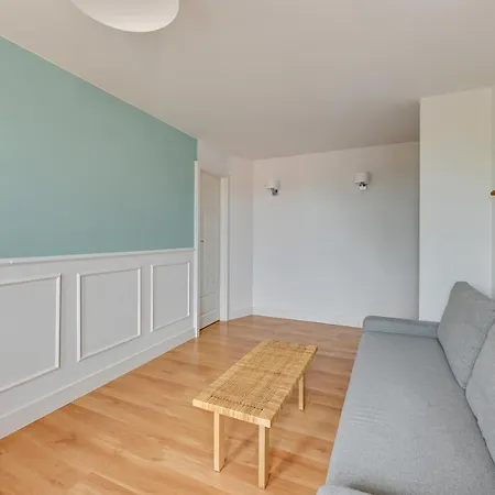 Grand - Surfer W Centrum Sopotu Sopot